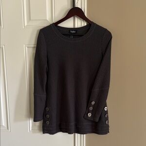 Papillon Black Boxy 3/4 Sleeve Sweatshirt